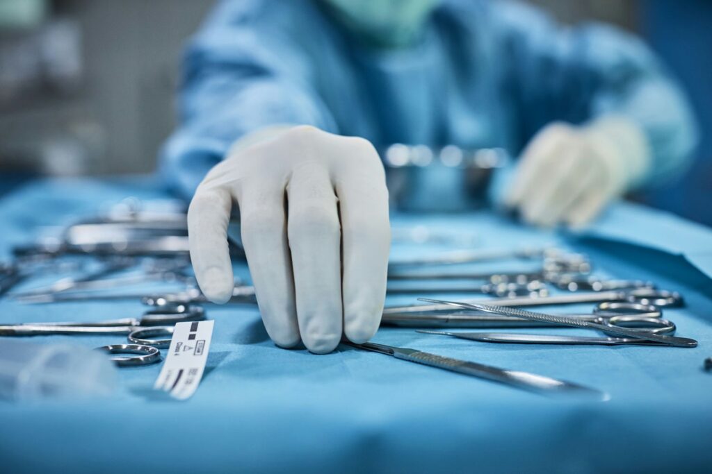 surgical instruments
