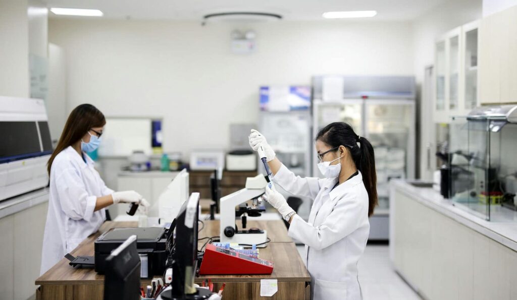 medical professionals using imported medical products